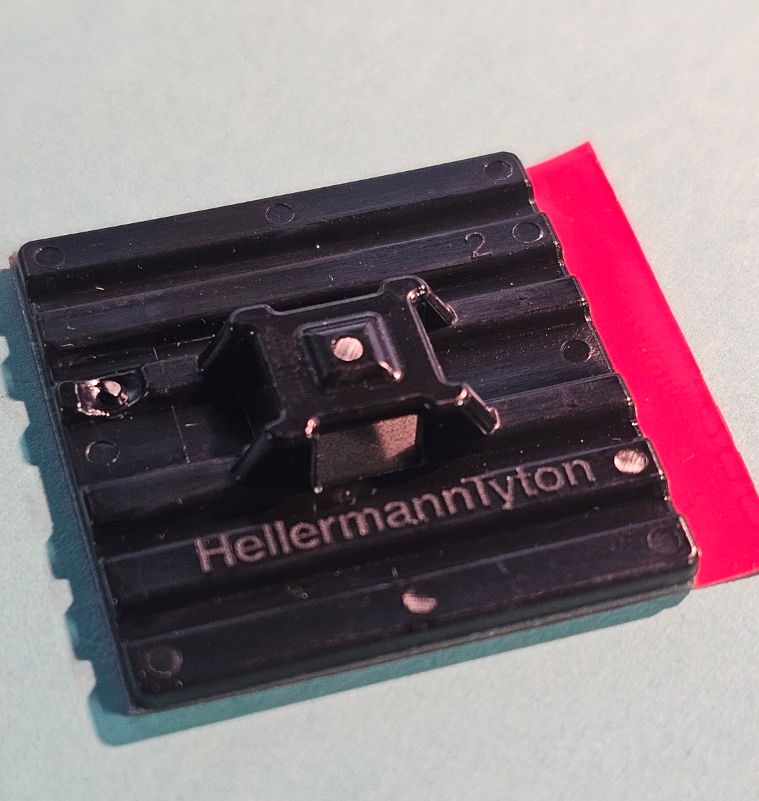 Camera mount for Wolfbox G900 Pro, TriPro, and G930 with WDR/Wide Angle camera